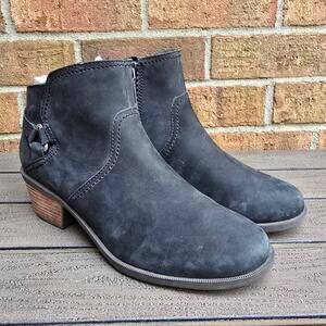 Teva Foxy Ankle Boots Women's Size 10 Black Nubuck Leather Side Zip Short Bootie